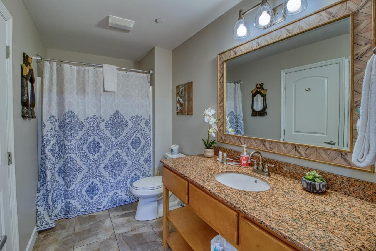 Fantastic Location! River And Mountain Views 2Br/2Ba Sleeps 6 Pigeon Forge Exterior foto